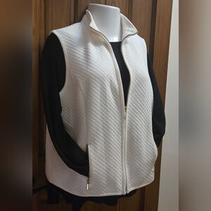 Karen Scott Cream Quilted Vest with Gold Accents